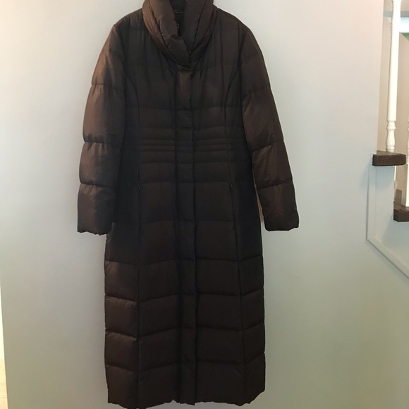 Hilary Radley | Puffer Coat | Puffer jacket | Down filled winter coat | - Picture 5 of 9